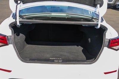 2022 Nissan Sentra SV Xtronic CVT