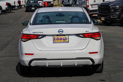 2022 Nissan Sentra SV Xtronic CVT