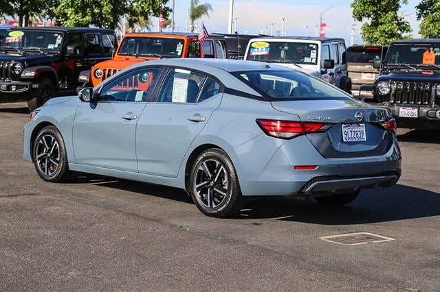 2024 Nissan Sentra SV Xtronic CVT