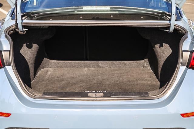 2024 Nissan Sentra SV Xtronic CVT