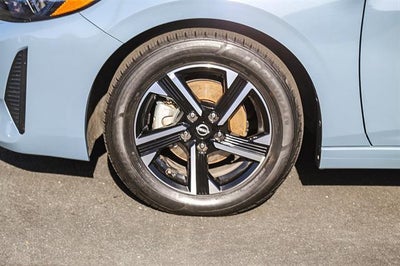 2024 Nissan Sentra SV Xtronic CVT