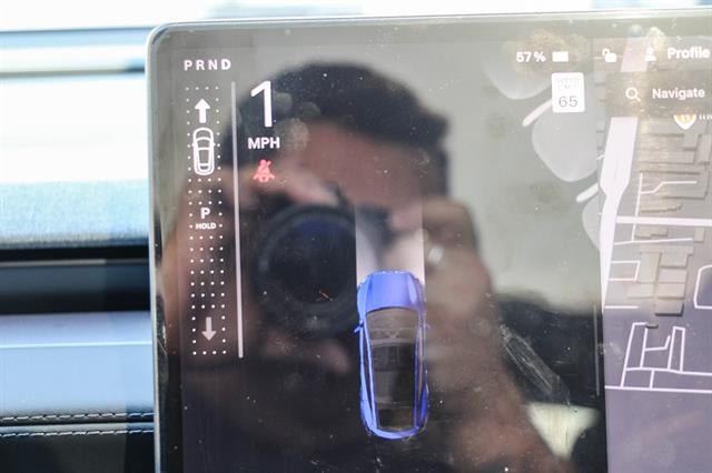 2026 Tesla Model Y Standard Rear-Wheel Drive