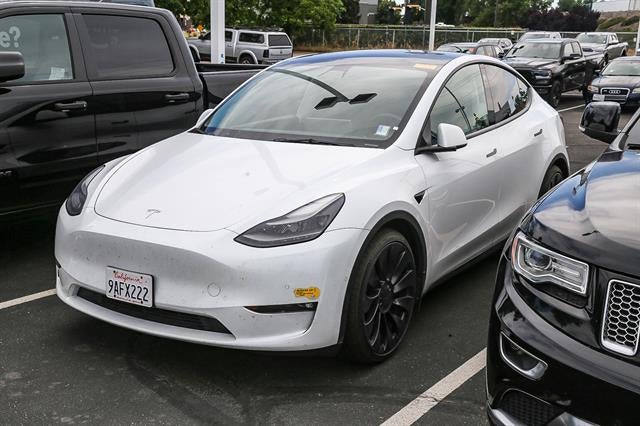 2022 Tesla Model Y Performance Dual Motor All-Wheel Drive's photo