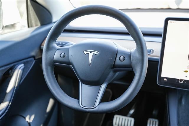 2022 Tesla Model Y Performance Dual Motor All-Wheel Drive