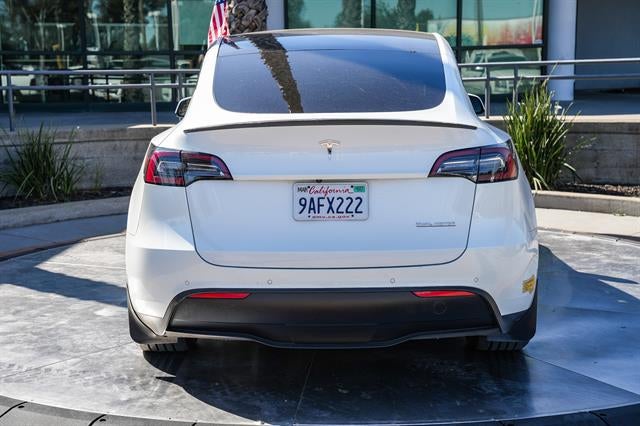 2022 Tesla Model Y Performance Dual Motor All-Wheel Drive