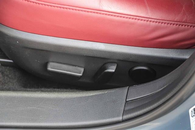 2024 Mazda Mazda3 Hatchback 2.5 S Carbon Edition