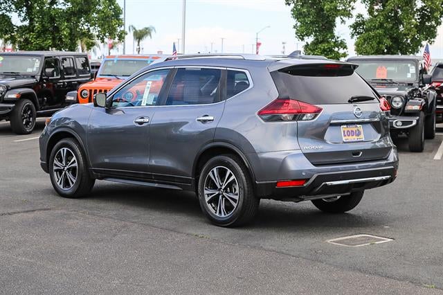 Used 2020 Nissan Rogue SV with VIN JN8AT2MT8LW035581 for sale in Lodi, CA