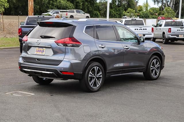 2020 Nissan Rogue SV FWD