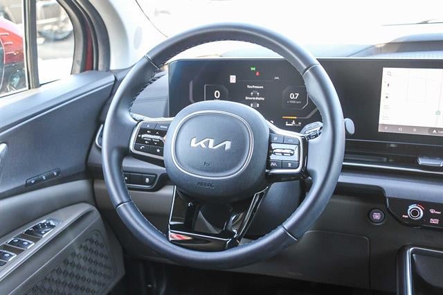 2025 Kia Carnival MPV SX