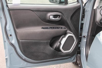 2018 Jeep Renegade Latitude FWD