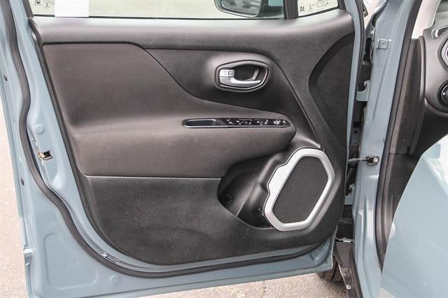 2018 Jeep Renegade Latitude FWD